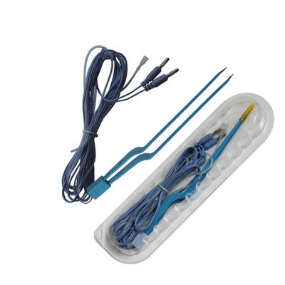 Un stylo électrochirurgique jetable de conception standard avec une pointe argentée et de l'acier inoxydable